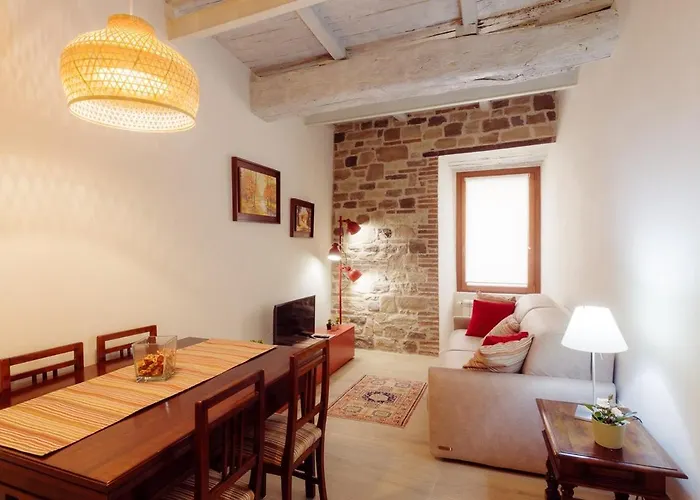 Winding Village Bilo Trevi